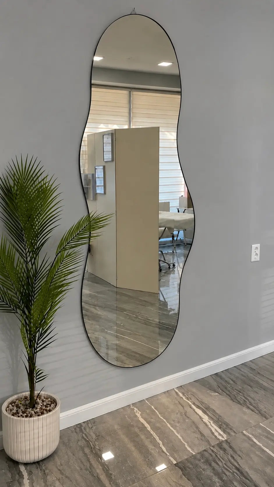 Wavy Full Length Wall Mirror with Black Frame – 5 x 2.4 ft, Neon Light Option