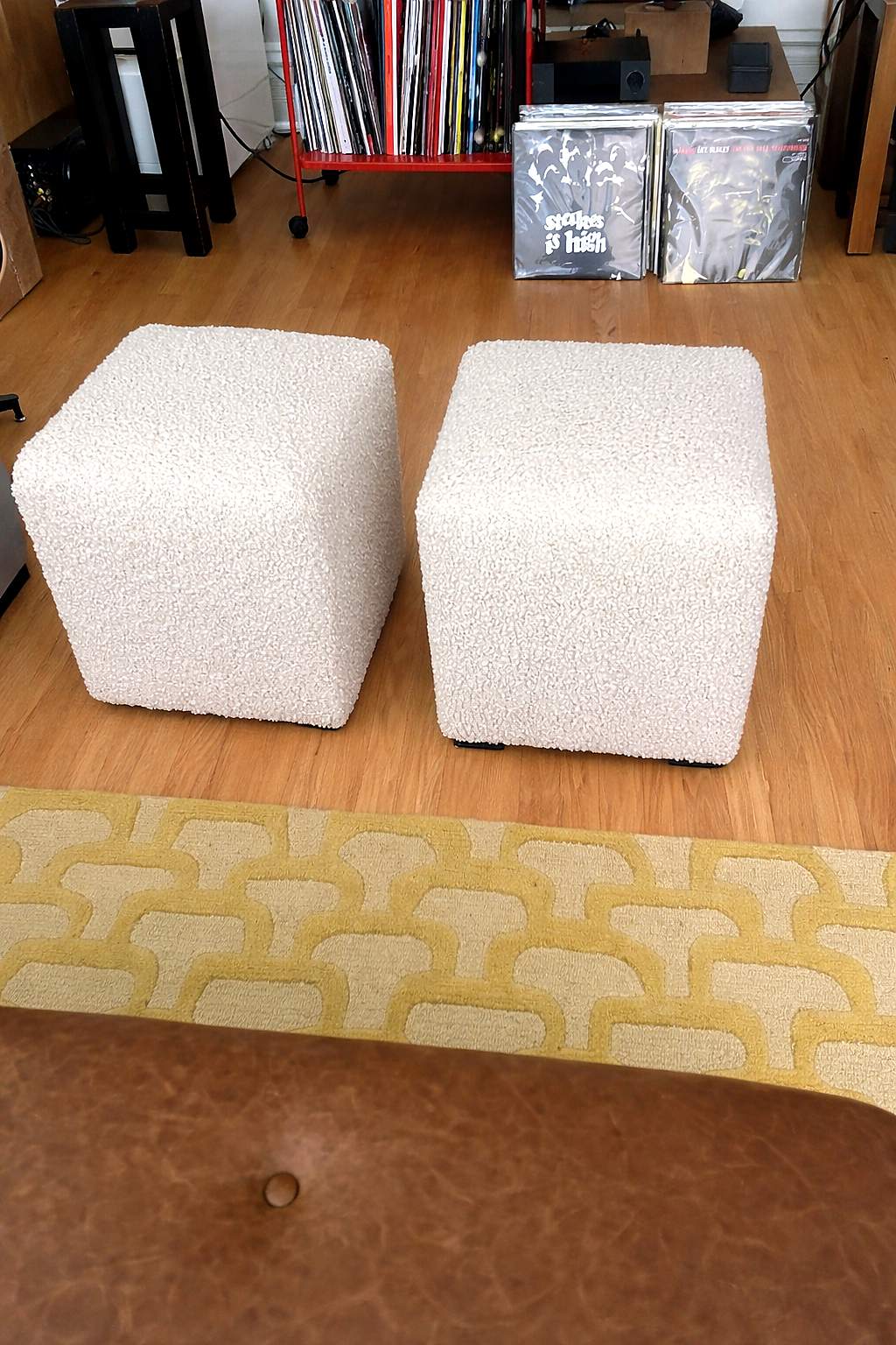 Bouclé fabric cube ottoman stool, 18 x 18 inches, footrest and extra seating