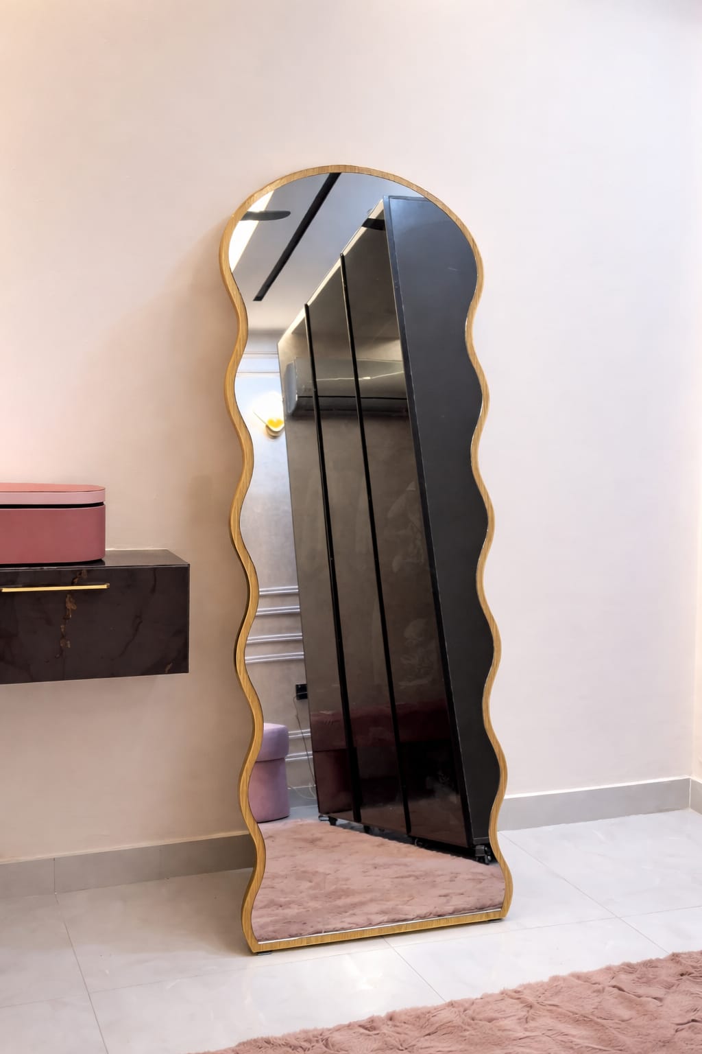 Premium Wavy Full-Length Mirror – 6×2 Ft Wooden Frame Floor Mirror